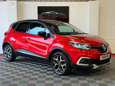 Used Renault Captur Signature 2018 Red/black SUV