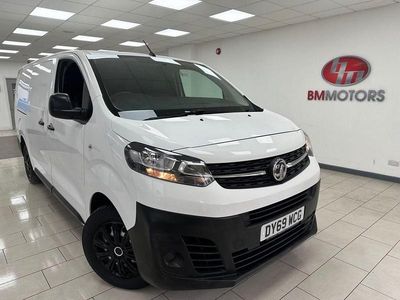 Used Vauxhall Vivaro Edition 100 HP (73 kW) 2019 White MPV