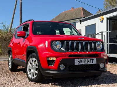 Begagnad Jeep Renegade Longitude 120 HK (88 kW) 2019 Röd SUV