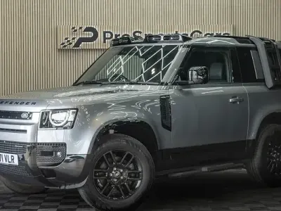 Used Land Rover Defender Dynamic 250 HP (183 kW) 2021 Grey SUV