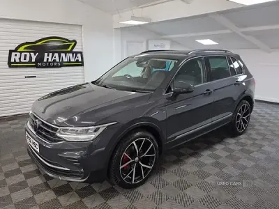 Begagnad VW Tiguan Life 150 HK (110 kW) 2022 Grå SUV