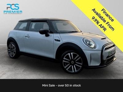 Begagnad Mini Cooper S Hatch 135 kW (184 HK) 2022 Silver Halvkombi