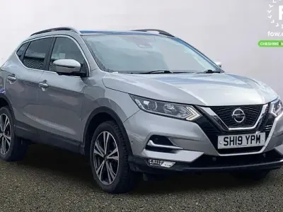 Used Nissan Qashqai N-Connecta 140 HP (102 kW) 2019 Silver SUV