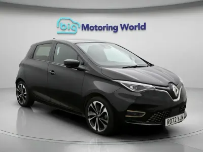 Used Renault Zoe Iconic 100 kW (136 HP) 2022 Black Hatchback