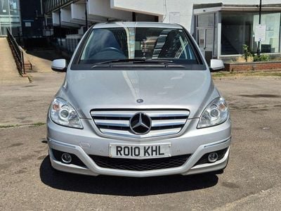 Mercedes B180