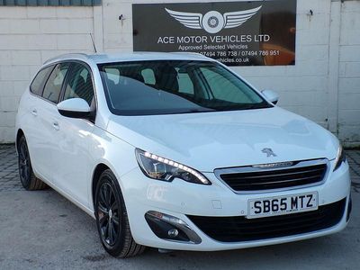 Used Peugeot 308 SW Allure 120 HP (88 kW) 2015 White Estate