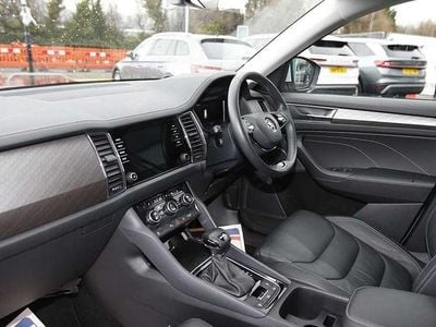 Used Skoda Kodiaq SE L Executive 147 HP (108 kW) 2024 Brilliant silver metallic SUV