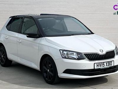 Used Skoda Fabia SE 90 HP (66 kW) 2015 White