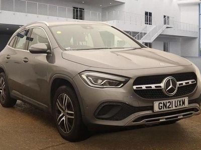 Mercedes GLA200