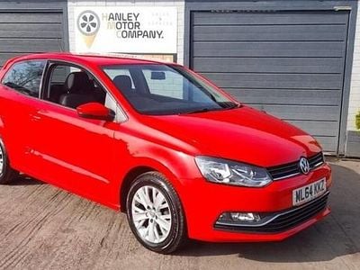 Used VW Polo SE 60 HP (44 kW) 2014 Red Hatchback