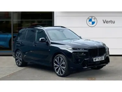 Begagnad BMW X7 M Sport 352 HK (258 kW) 2025 Svart SUV