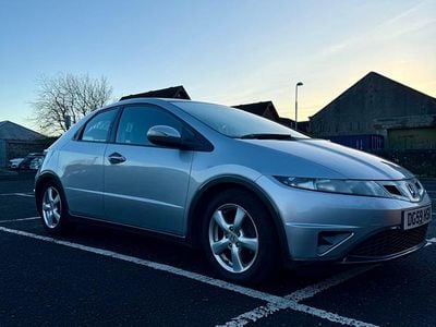 Silver Used 2009 Honda Civic SE Hatchback | £2,795 (Fair price)