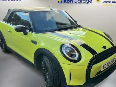 Begagnad Mini Cooper Exclusive 2022 Halvkombi