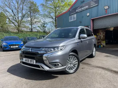 Used Mitsubishi Outlander P-HEV 2019 Grey Estate