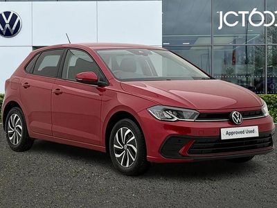 Used VW Polo Life 95 HP (69 kW) 2023 Red Hatchback