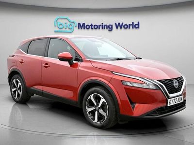 Used Nissan Qashqai N-Connecta 138 HP (101 kW) 2022 Red SUV