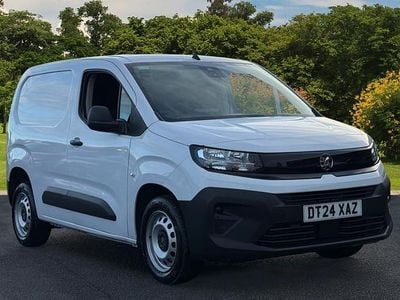 Used Vauxhall Combo 100 HP (73 kW) 2024 Van