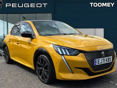 Usado Peugeot 208 Premium 131 HP (96 kW) 2022 Citadino