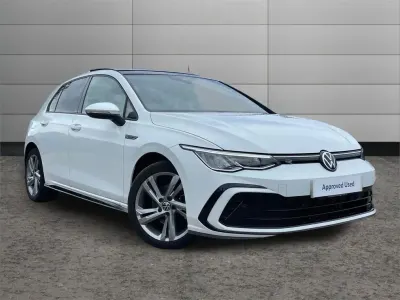 Used VW Golf VIII R-line 147 HP (108 kW) 2022 White Hatchback