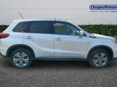 Used Suzuki Vitara SZ-T 116 HP (85 kW) 2023 Silver SUV