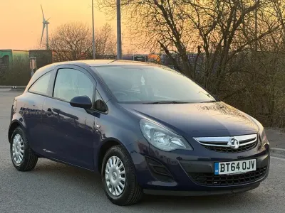 Second-hand Vauxhall Corsa S 2014 Albastru Hatchback