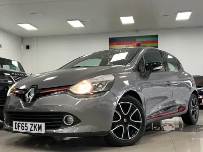 Used Renault Clio Dynamique 90 HP (66 kW) 2015 Grey Hatchback