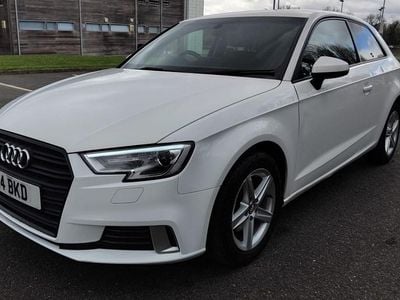 Used Audi A3 2016 White Hatchback