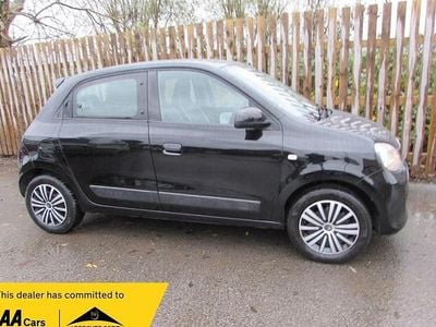 Black Used 2015 Renault Twingo Play Hatchback | £4,500 (Fair price)