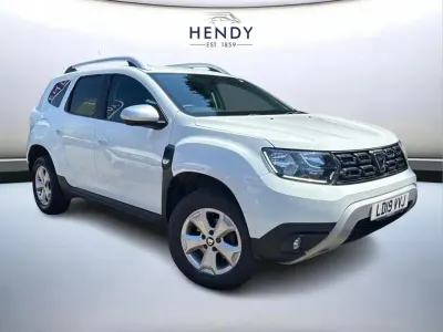 Used Dacia Duster Comfort 114 HP (83 kW) 2019 White SUV