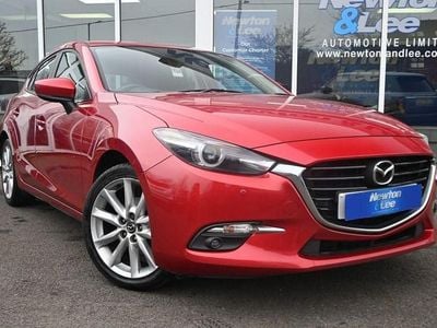 Begagnad Mazda 3 Inclusive 121 HK (88 kW) 2017 Röd Halvkombi