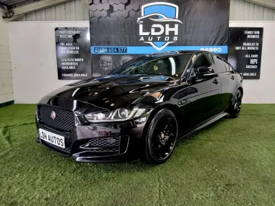 Gebraucht Jaguar XE R-Sport 180 PS (132 kW) 2017 Schwarz Limousine