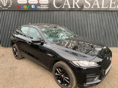 Używany Jaguar F-Pace R-Sport 180 KM (132 kW) 2019 Czarny SUV