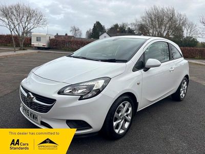 Used Vauxhall Corsa Excite 2015 White Hatchback