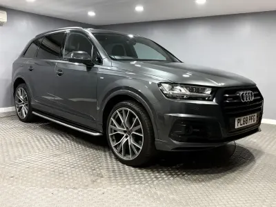Used Audi Q7 Advanced 2018 Grey SUV
