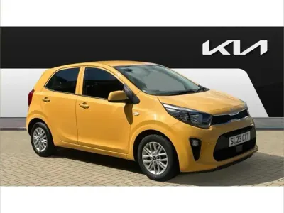 Used Kia Picanto 65 HP (47 kW) 2023 Yellow Hatchback