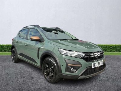 Used Dacia Sandero Extreme 2024 Green Hatchback