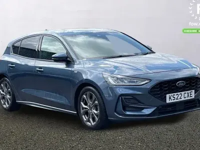 Used Ford Focus ST-Line 125 HP (91 kW) 2022 Blue Hatchback