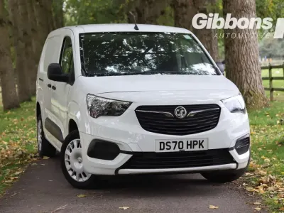 Second-hand Vauxhall Combo Sportive 100 CP (73 kW) 2020 Alb Van