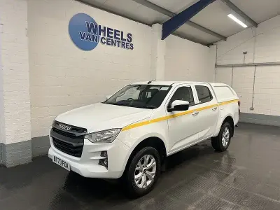 Used Isuzu D-Max 164 HP (120 kW) 2023 White Pickup