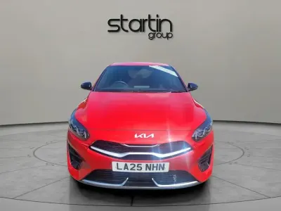 Used Kia Ceed GT-Line 138 HP (101 kW) 2025 Red Hatchback