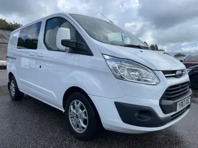Usado Ford Transit Custom Limited 155 HP (114 kW) 2013 Branco Van