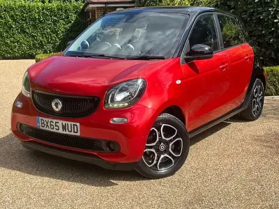 Used Smart ForFour Premium 70 HP (51 kW) 2015 Red Hatchback