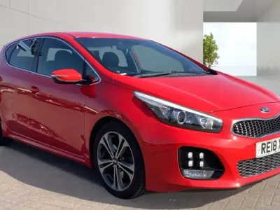 Usado Kia Ceed GT-Line 2018 Vermelho Citadino