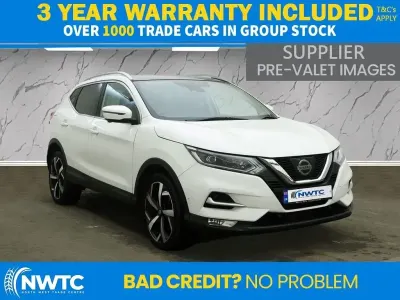 Used Nissan Qashqai Tekna 115 HP (84 kW) 2017 White SUV