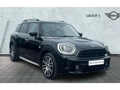 Begagnad Mini Cooper Countryman Exclusive 136 HK (100 kW) 2022 Svart SUV