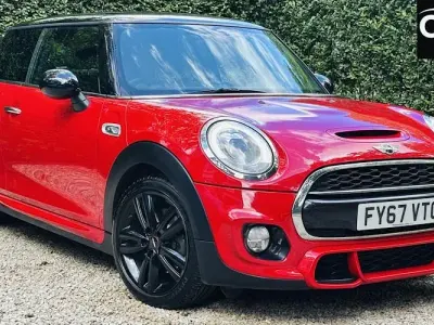 Gebraucht Mini Cooper S Hatch 192 PS (141 kW) 2017 Kleinwagen