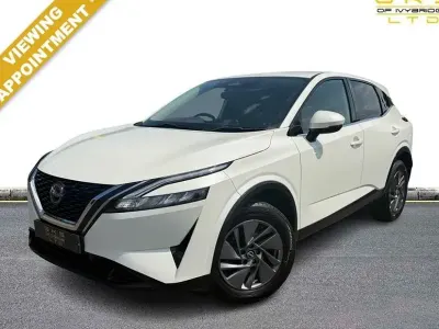 Used Nissan Qashqai Acenta Premium 158 HP (116 kW) 2023 White SUV