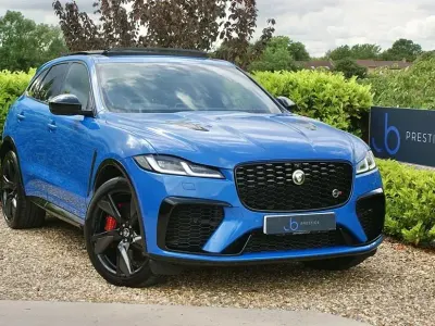 Used Jaguar F-Pace SVR 550 HP (404 kW) 2023 Blue SUV