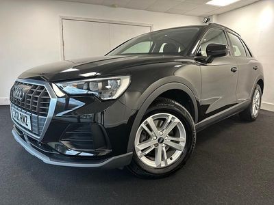 Begagnad Audi Q3 Design 150 HK (110 kW) 2021 Svart SUV