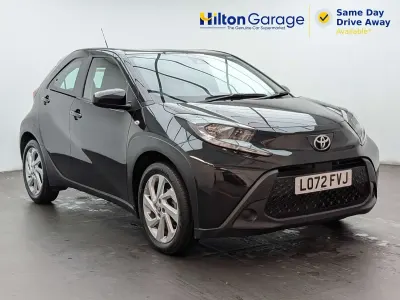 Used Toyota Aygo X PURE 72 HP (52 kW) 2022 Black SUV